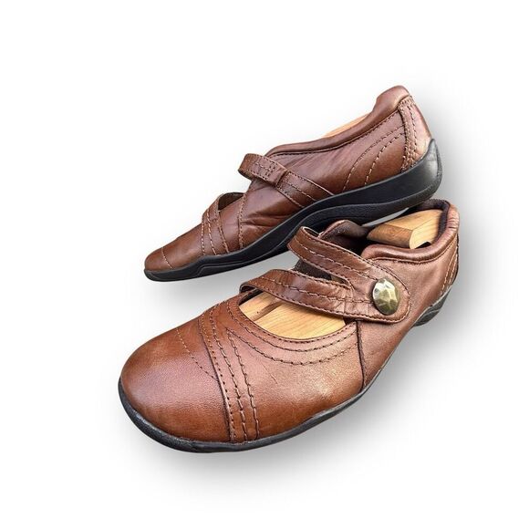 Clarks Women's Mary Jane Flats Brown Leather Size 9W Cushioned Insole Casual - Picture 5 of 13